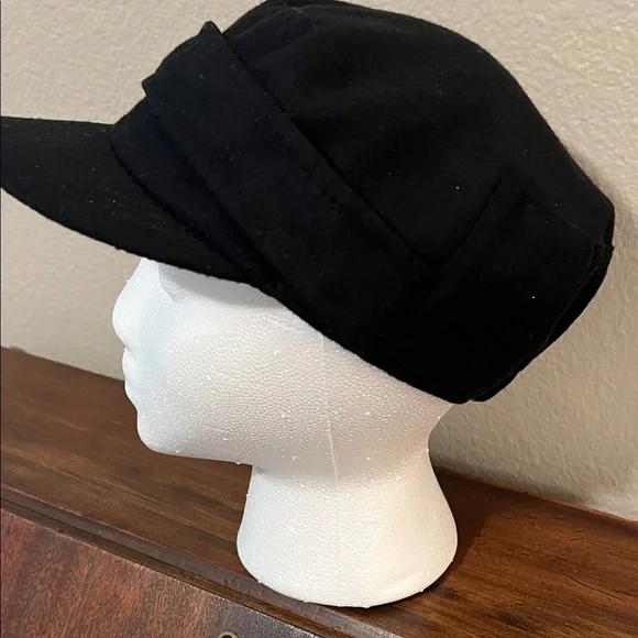 Mudd Black Women's Hat with Buckle Detail - Picture 4 of 5